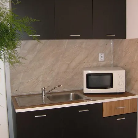 Guest house Mihalevi